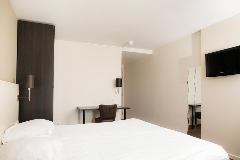 Hotel 瓦瑟纳尔 客房 照片