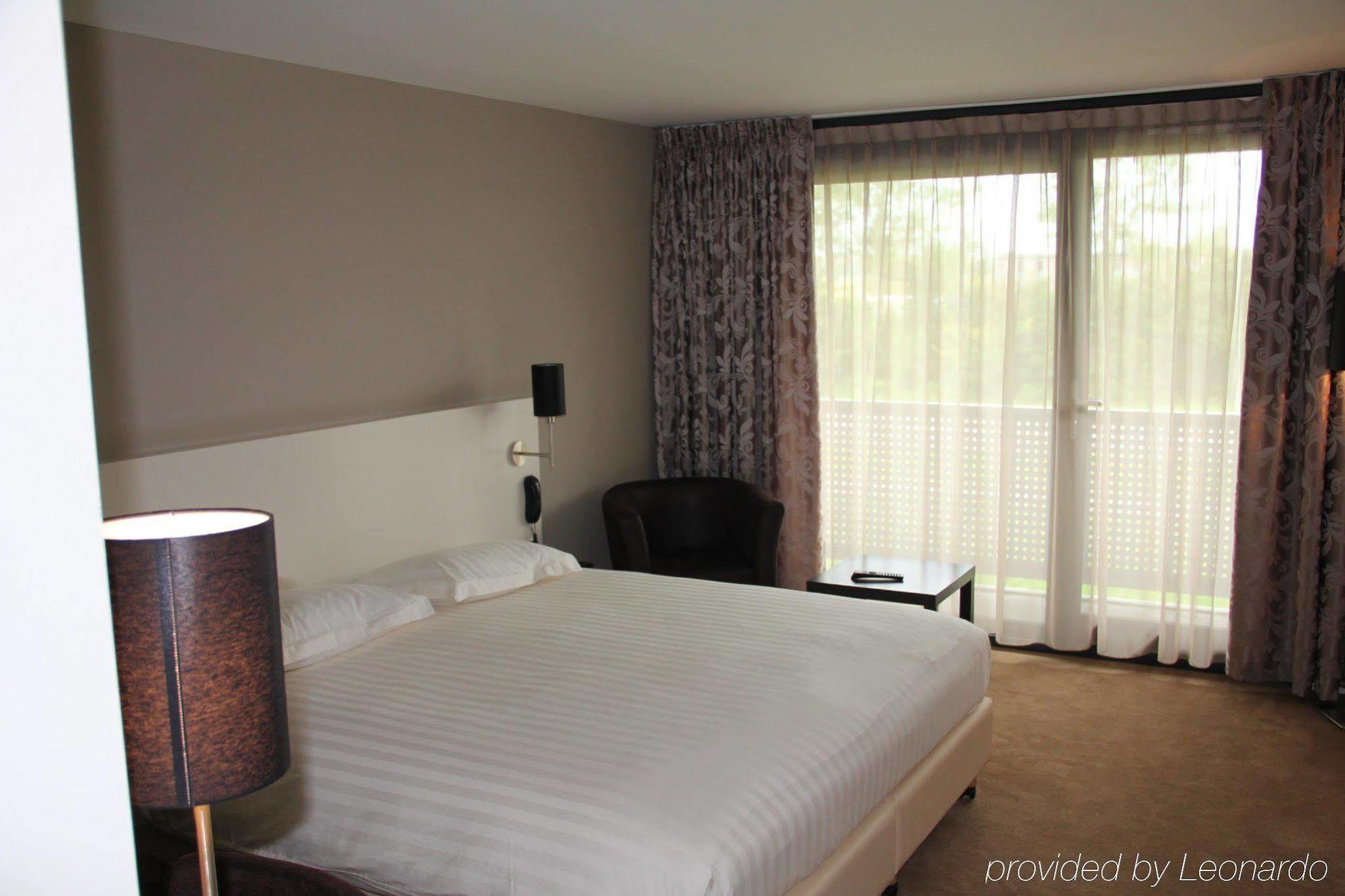 Hotel 瓦瑟纳尔 外观 照片